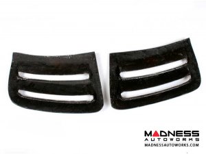 Mercedes-Benz W204 C63 AMG Side Fenders - Carbon Fiber Mercedes-Benz W204 C63 AMG Side Fenders - Carbon Fiber